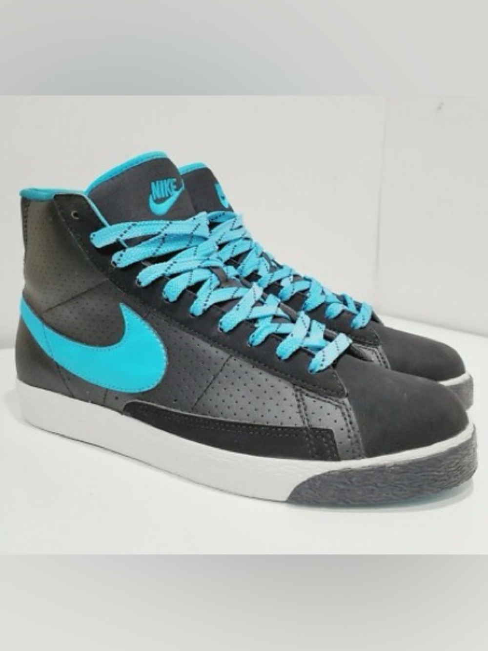 Nike Kids Black and Teal High-Top Sneakers